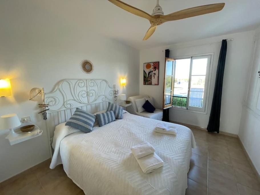 Algaiarens Apto Con Piscina Y Junto A La Playa Cala'N Blanes  Εξωτερικό φωτογραφία